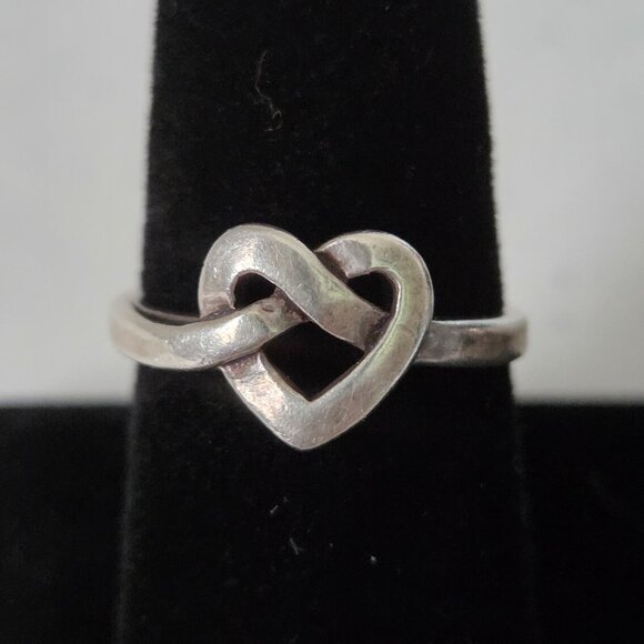 James Avery Womens Sterling Silver Size 7.5 Heart Knot Ring - Picture 1 of 5